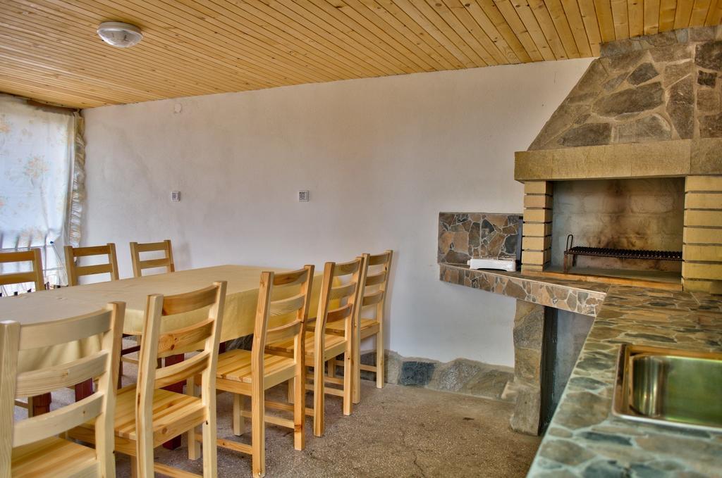 Guest House Joji Сапарева Баня Екстериор снимка
